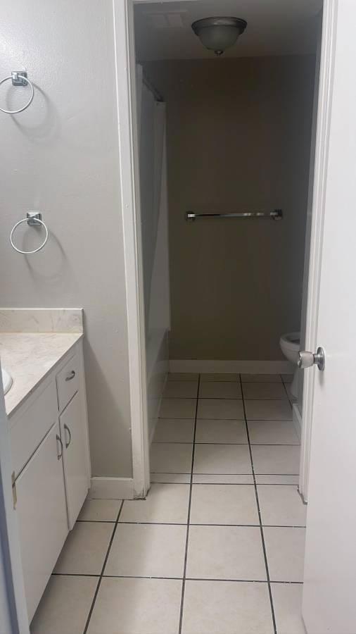 1500 S White Road Property Photo 13