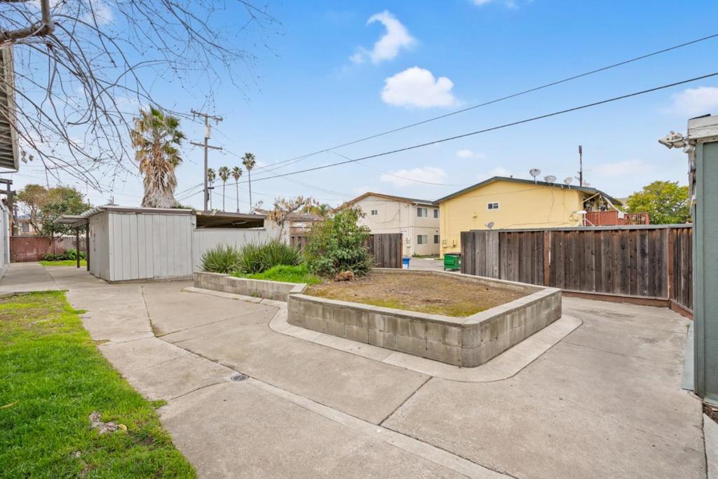 1799 Bradford Way Property Photo 12