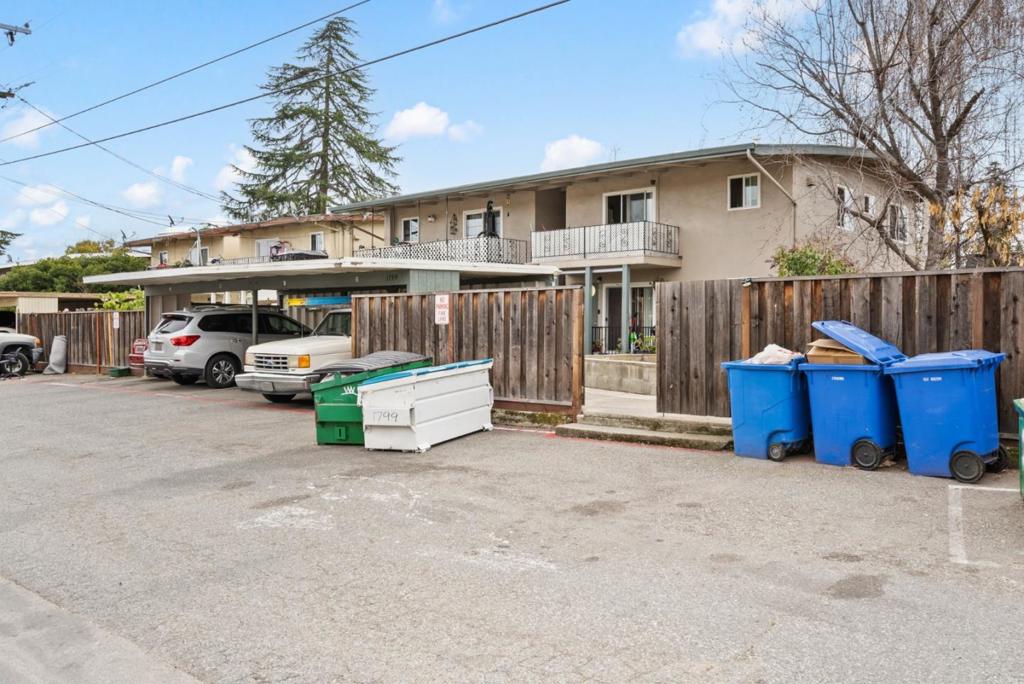 1799 Bradford Way Property Photo 14