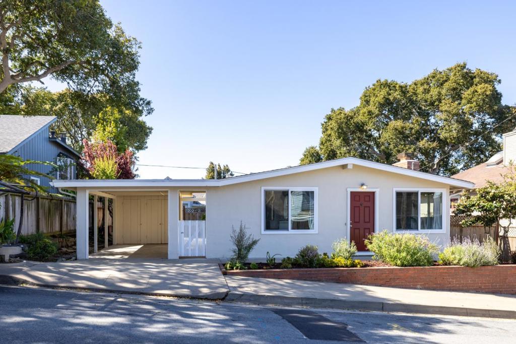134 3rd Street Property Photo