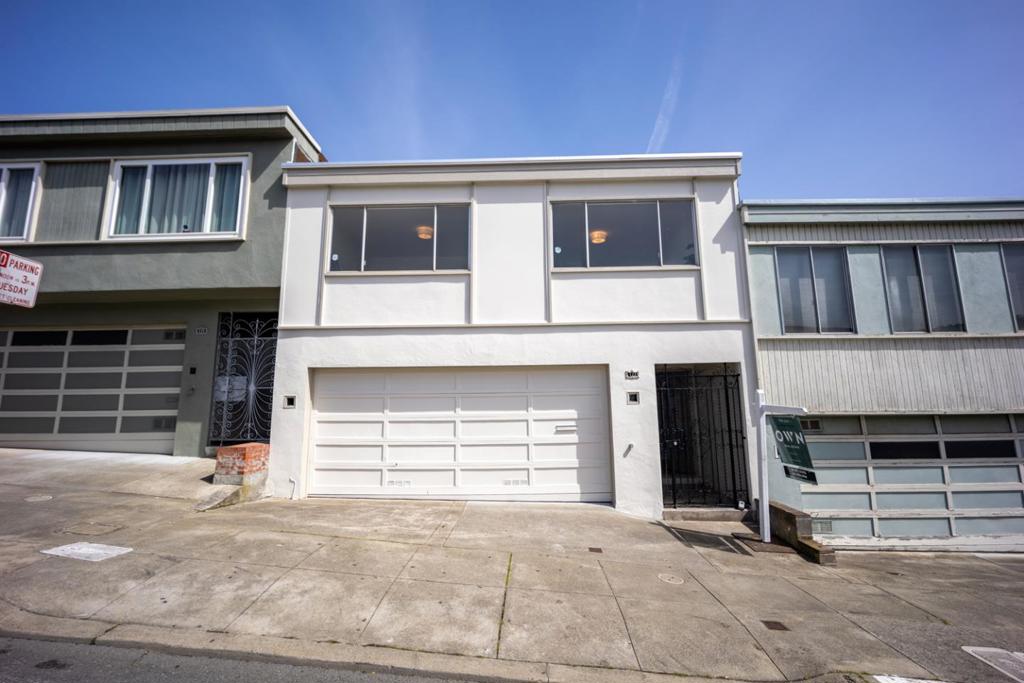 177 Amherst Street Property Photo