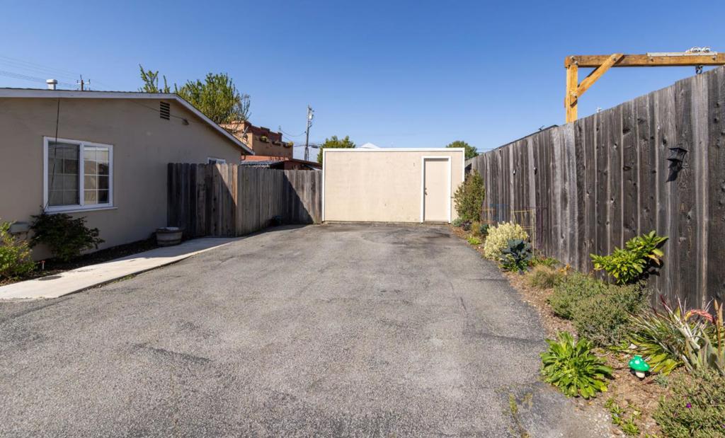 1621 Capitola Road Property Photo 31