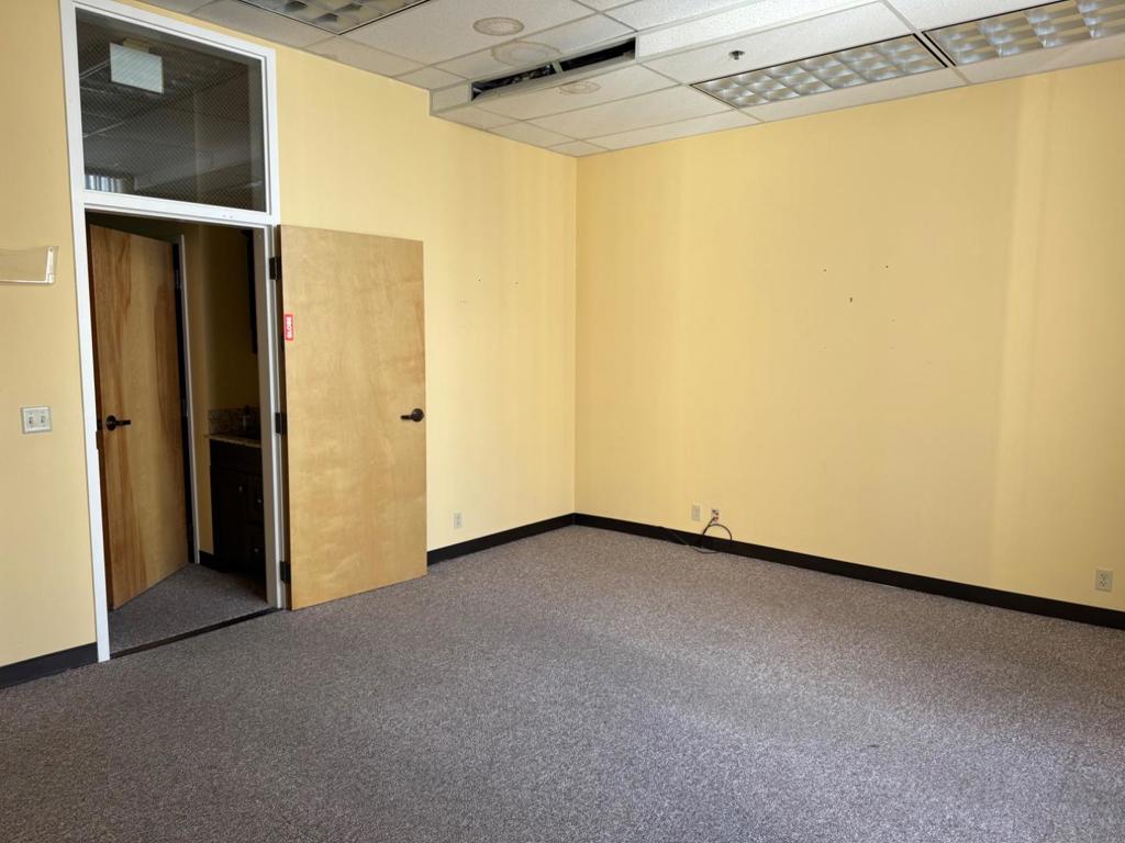 111 Cooper Street Property Photo 3