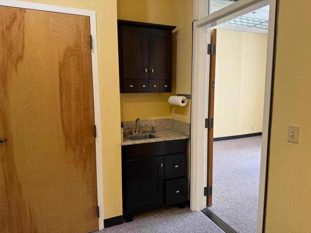111 Cooper Street Property Photo 9