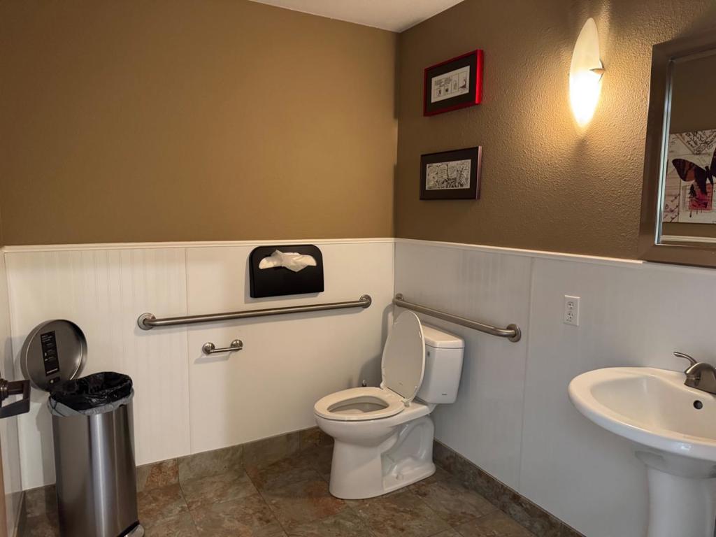 111 Cooper Street Property Photo 14