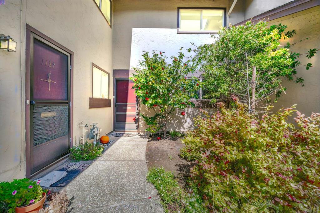 1133 Oddstad Boulevard Property Photo