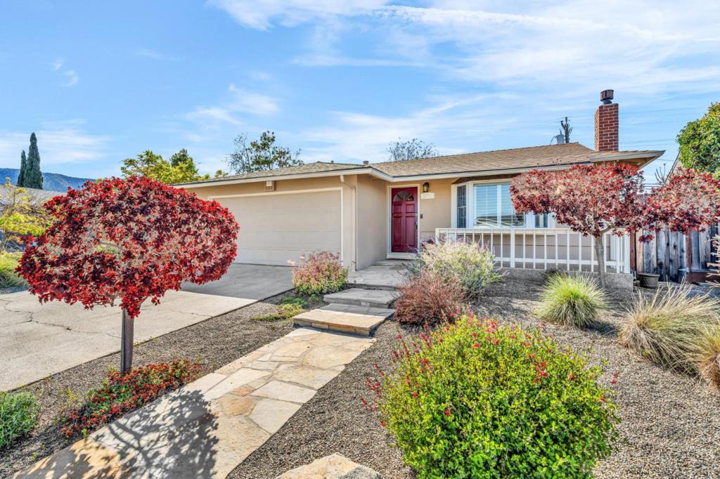5683 Lilac Blossom Lane Property Photo