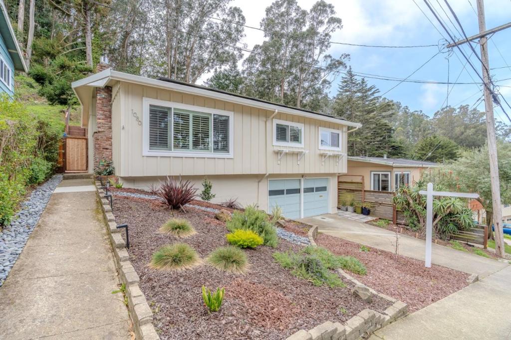 1080 Barcelona Drive Property Photo
