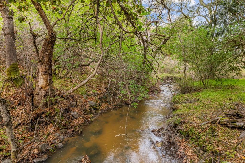 28750 Underwood Road Property Photo 35