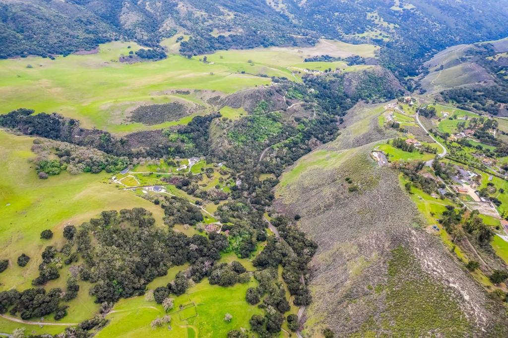 28750 Underwood Road Property Photo 57