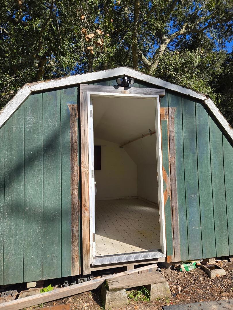 28750 Underwood Road Property Photo 75