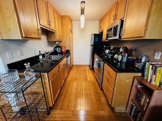 900 Cambridge Drive 56 Property Photo