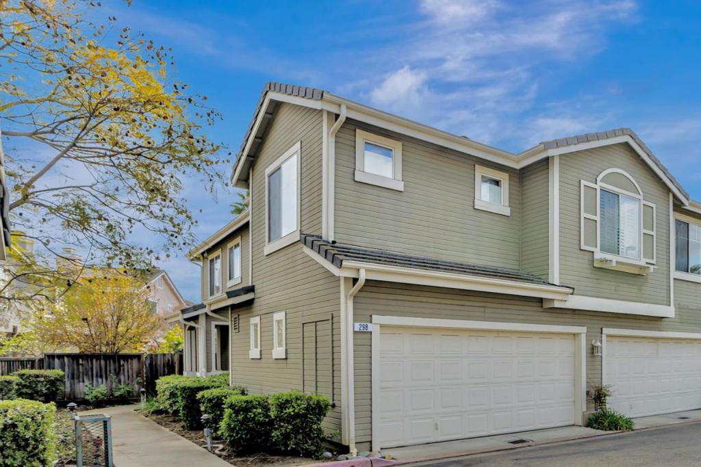 298 Gemstone Way Property Photo