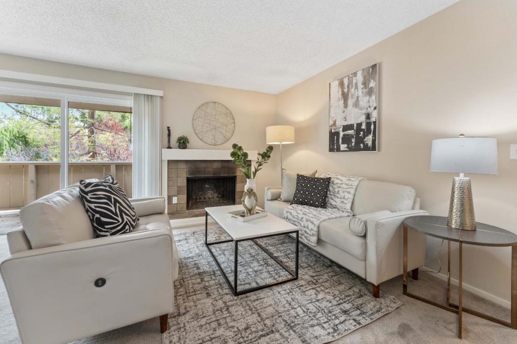 986 Kiely Boulevard L Property Photo