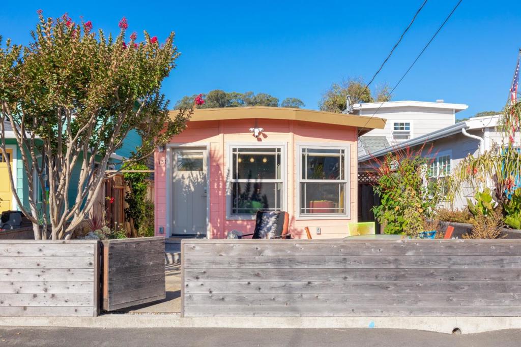 131 Anchorage Avenue Property Photo