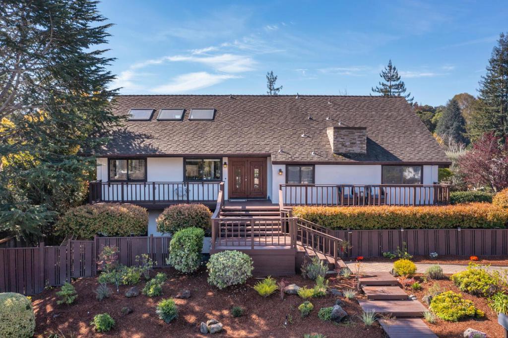 Menlo Park Real Estate Listings Main Image