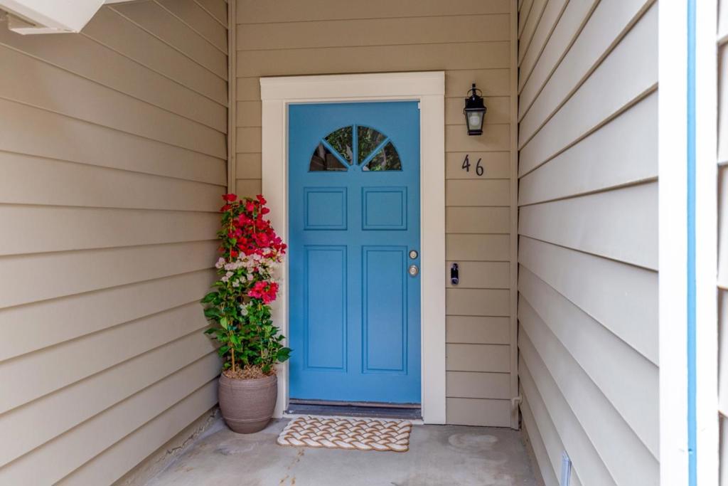 46 Glen Lake Drive Property Photo