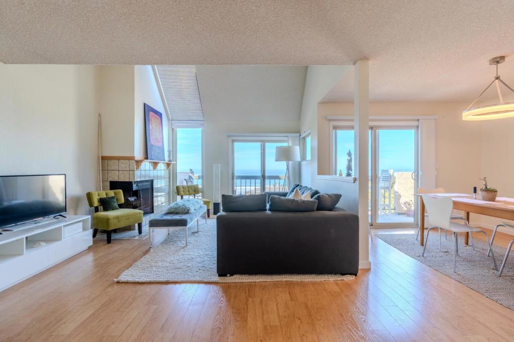 Pacifica Real Estate Listings Main Image