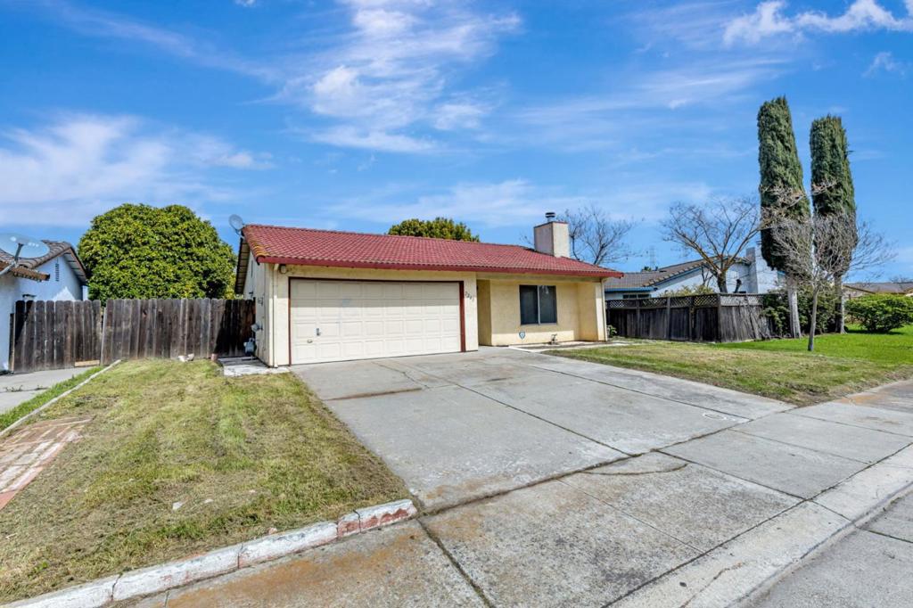 2243 Port Trinity Circle Property Photo