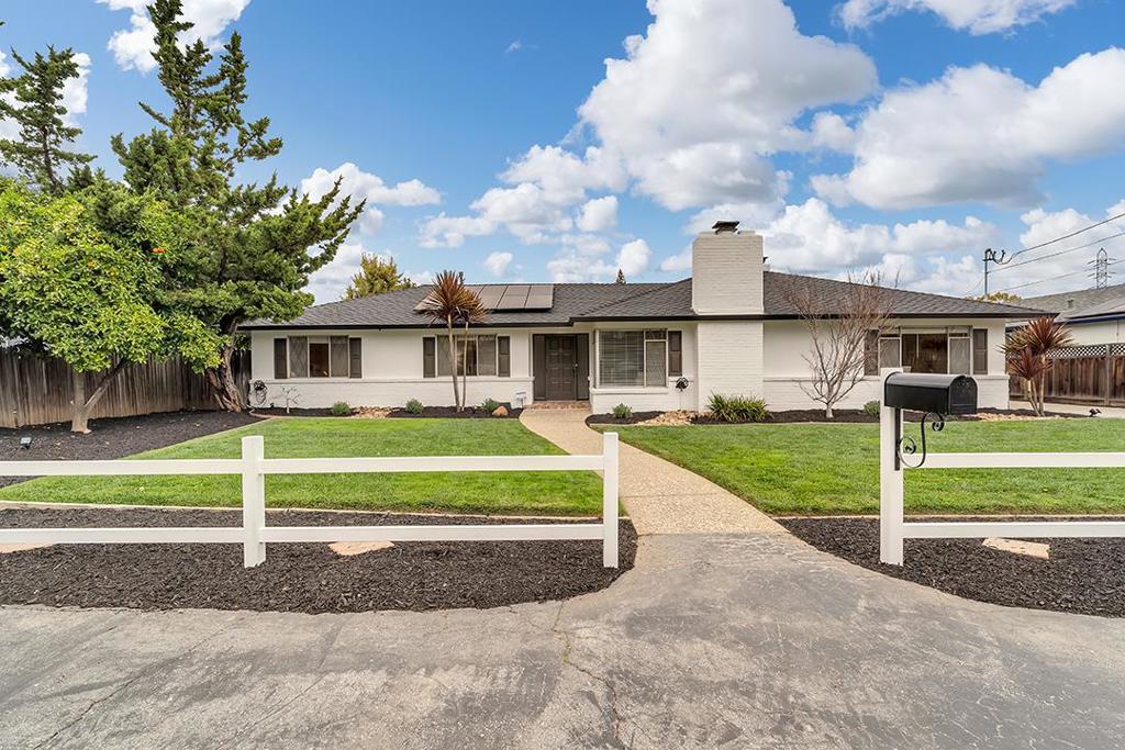 621 Cambrian Drive Property Photo