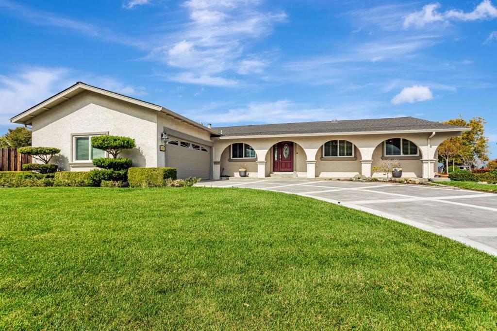 337 Marks Drive Property Photo