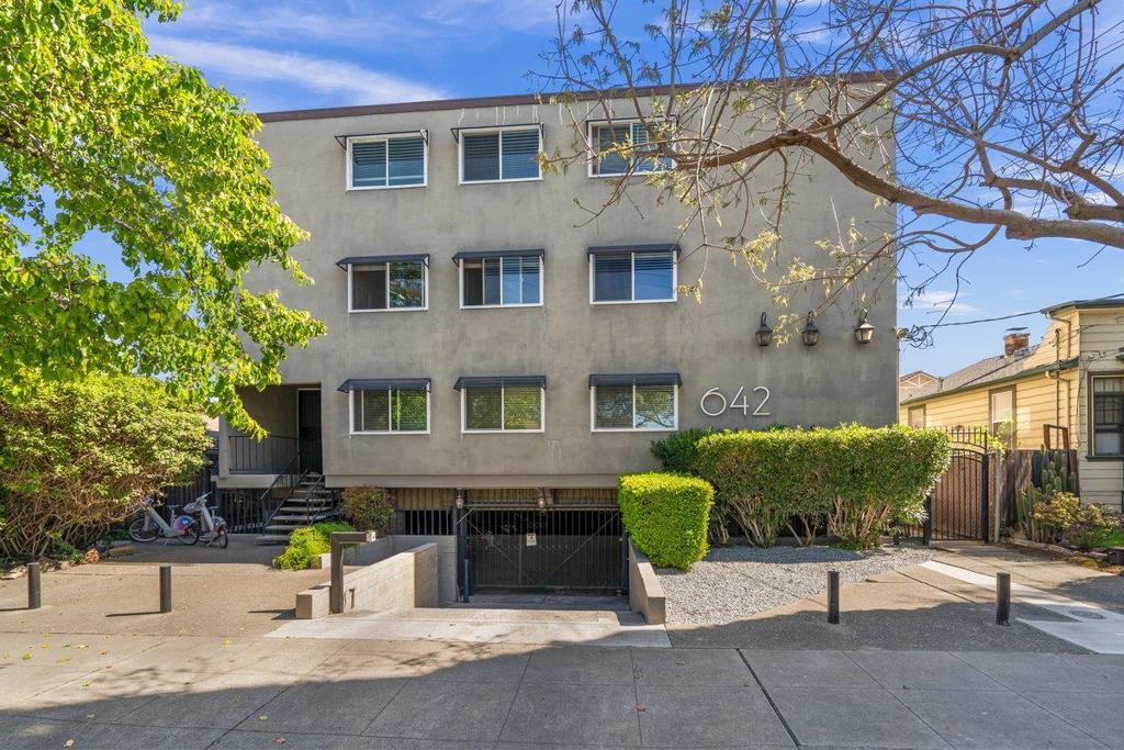 642 S 7th Street Property Photo