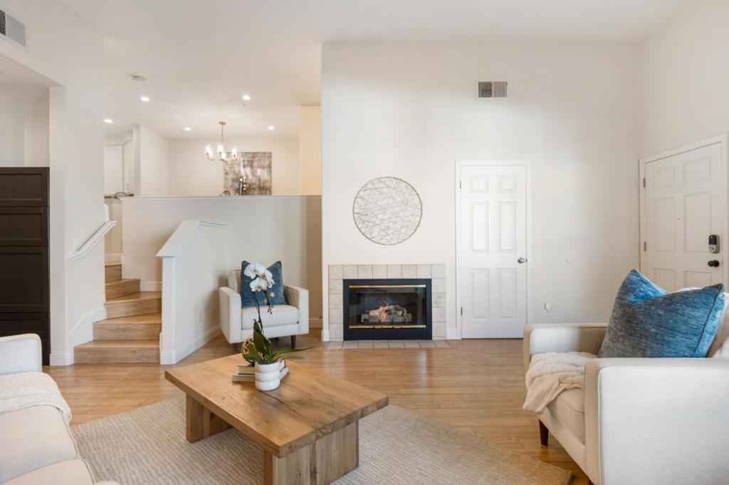 121 Pacchetti Way Property Photo