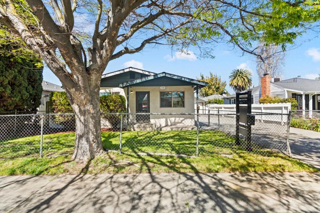 East Palo Alto Real Estate Listings Main Image