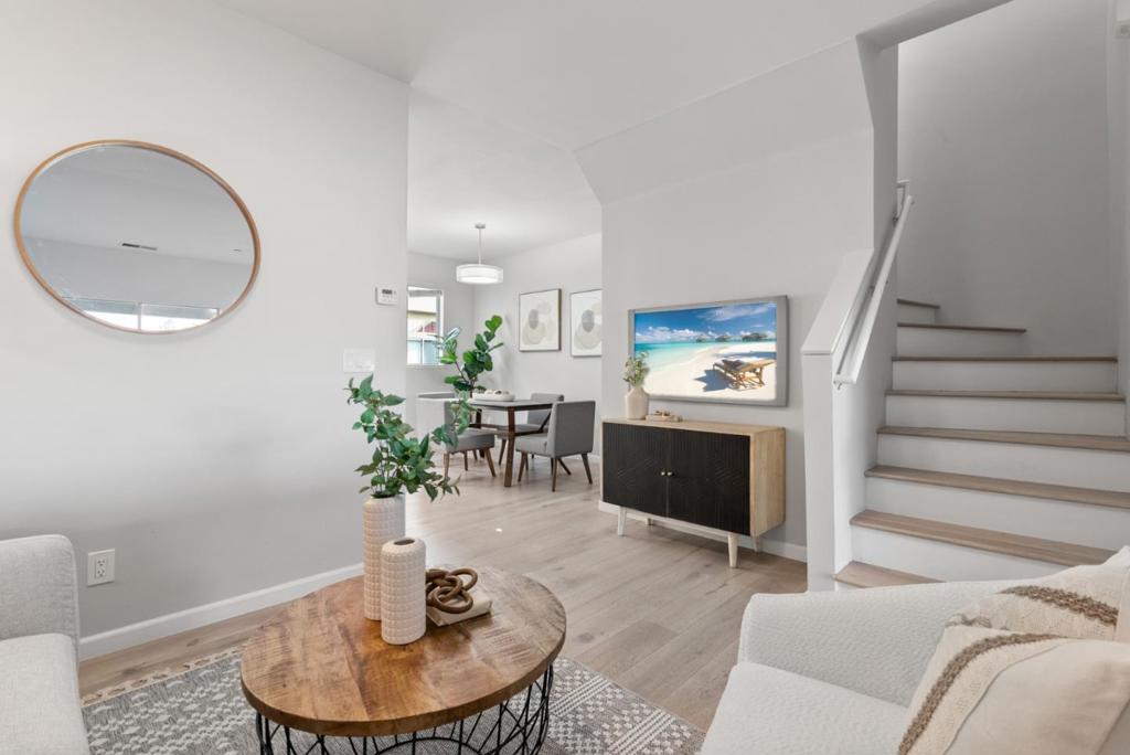 150 Holly Court Property Photo