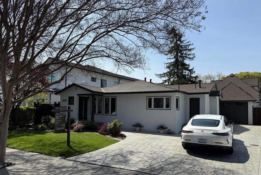 1279 Curtiss Avenue Property Photo 8