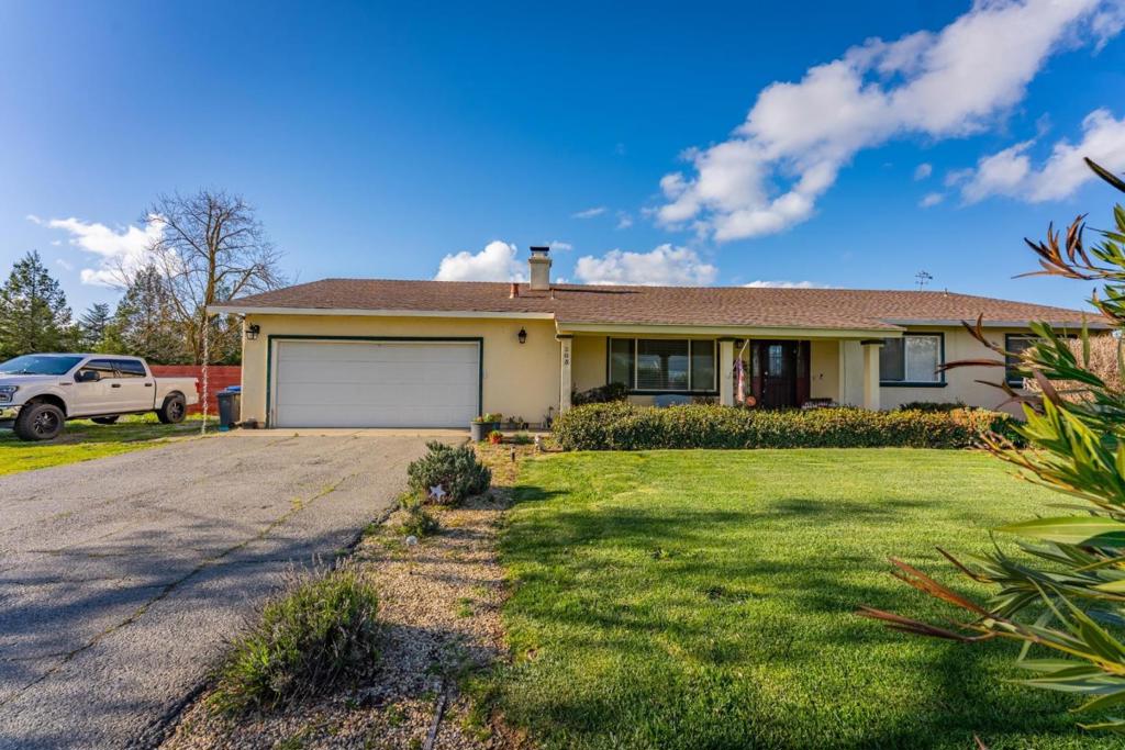 205 Highland Avenue Property Photo