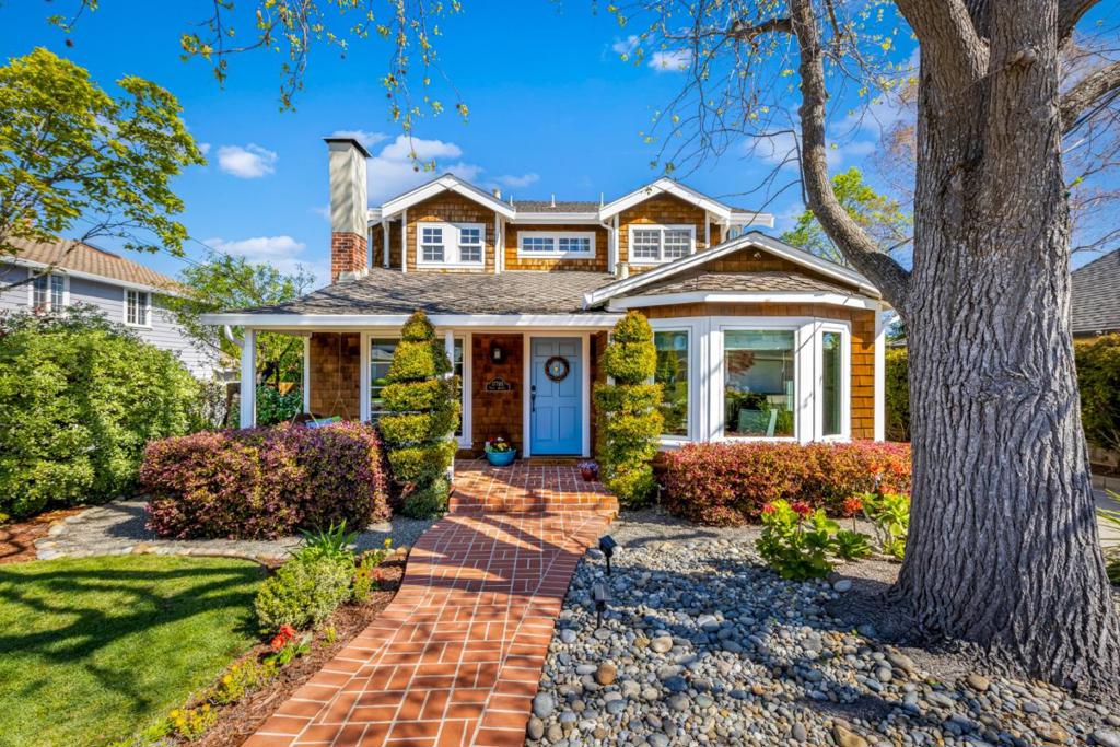 17705 Vista Avenue Property Photo