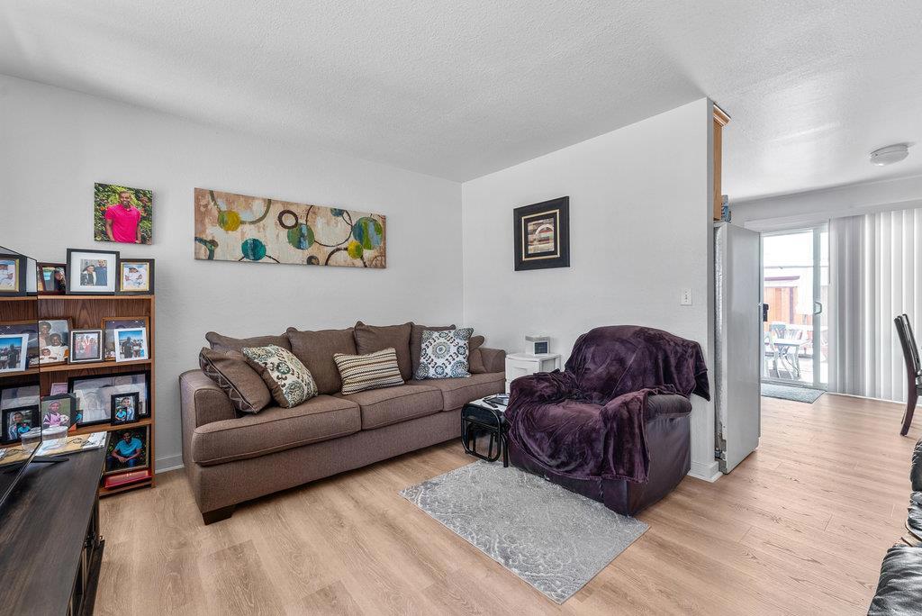 1803 Felt Street Property Photo 3