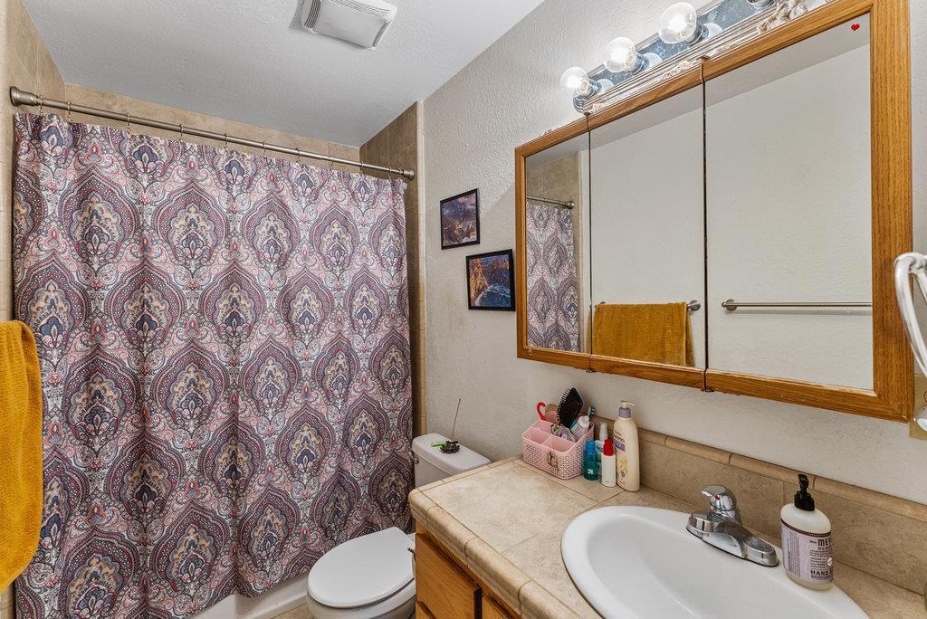 1803 Felt Street Property Photo 8