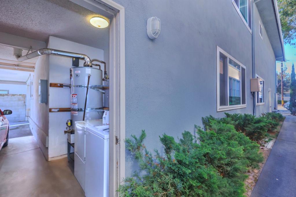124 El Camino Real Property Photo 10