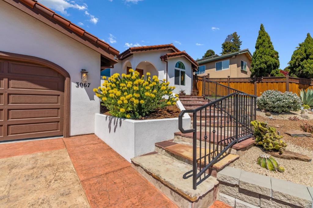 3067 Terrace Drive Property Photo 4