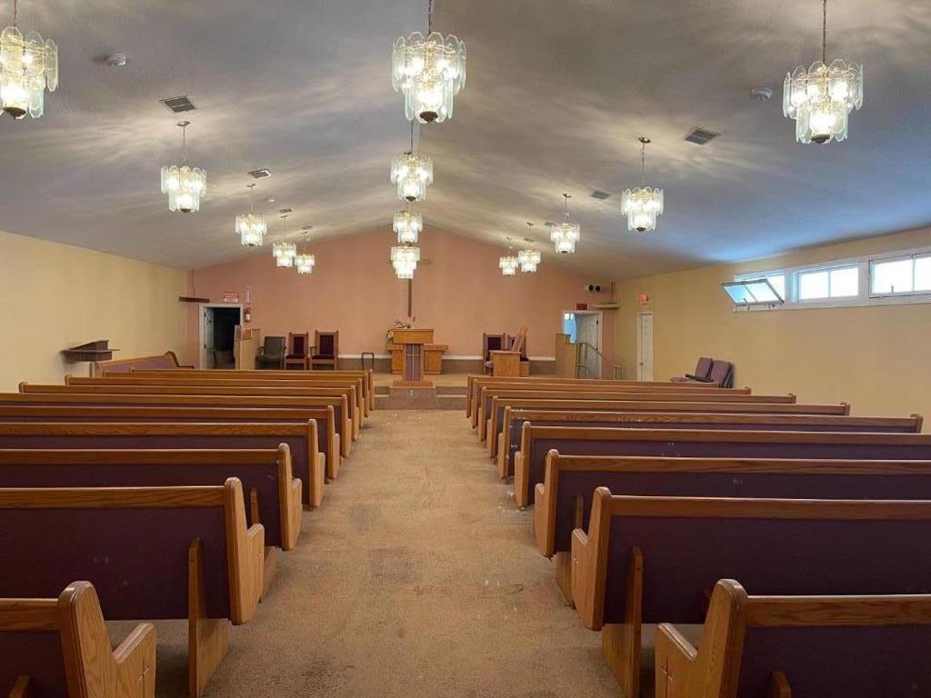 2439 Adeline Street Property Photo 2