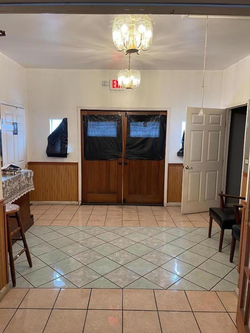 2439 Adeline Street Property Photo 4