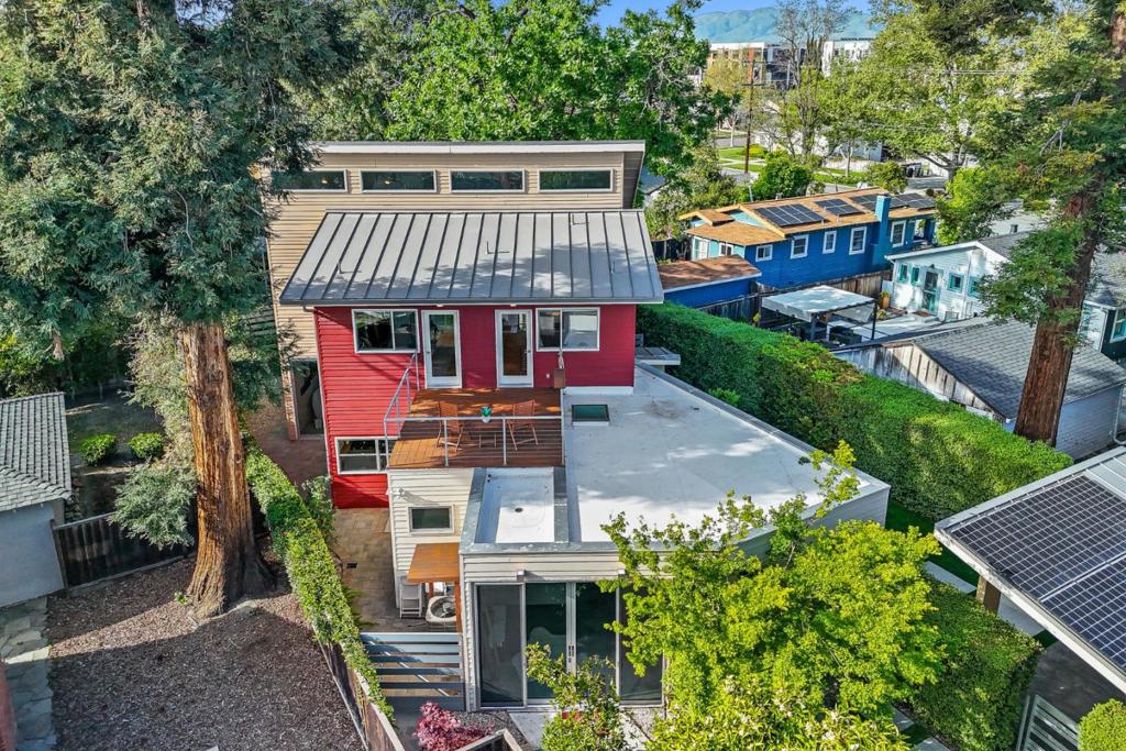 955 N 3rd Street Property Photo 48