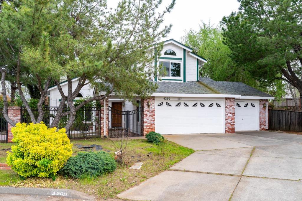 4200 Ciello Court Property Photo