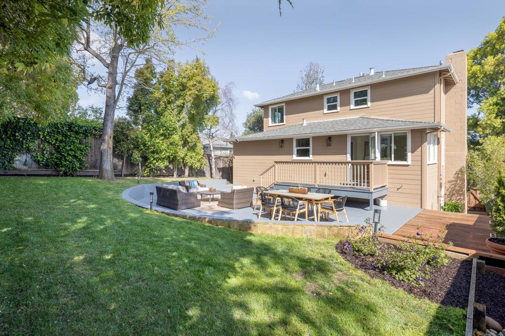 411 Ridge Road Property Photo 1