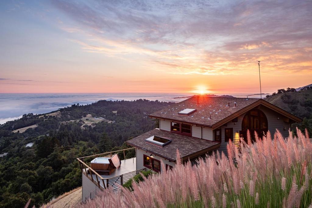 47600 Coast Ridge Road Property Photo 1
