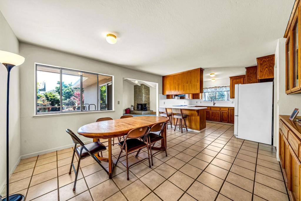 2 Lewis Road Property Photo 24