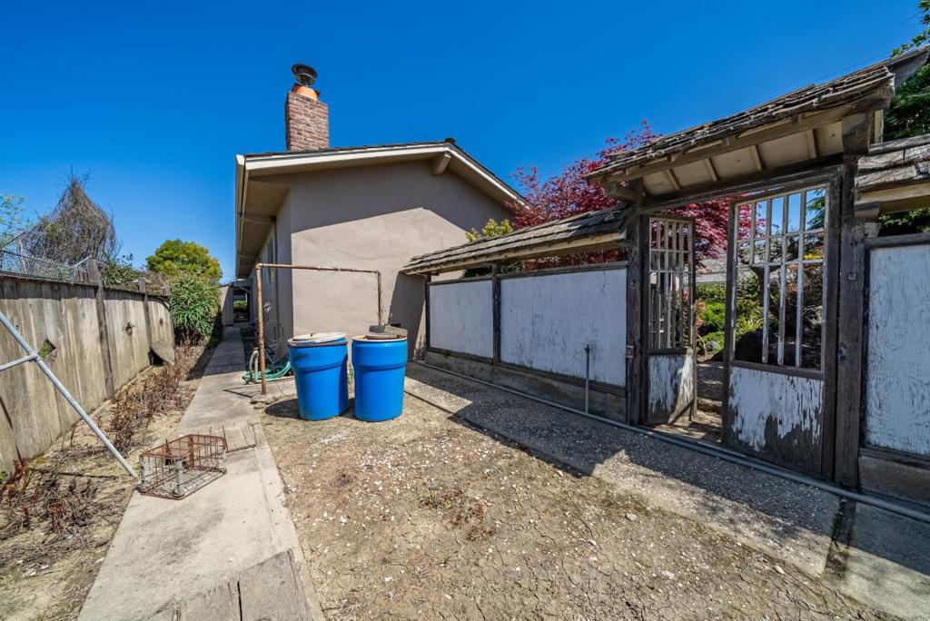 2 Lewis Road Property Photo 50