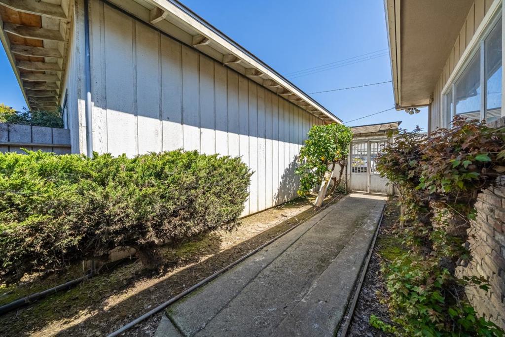 2 Lewis Road Property Photo 52