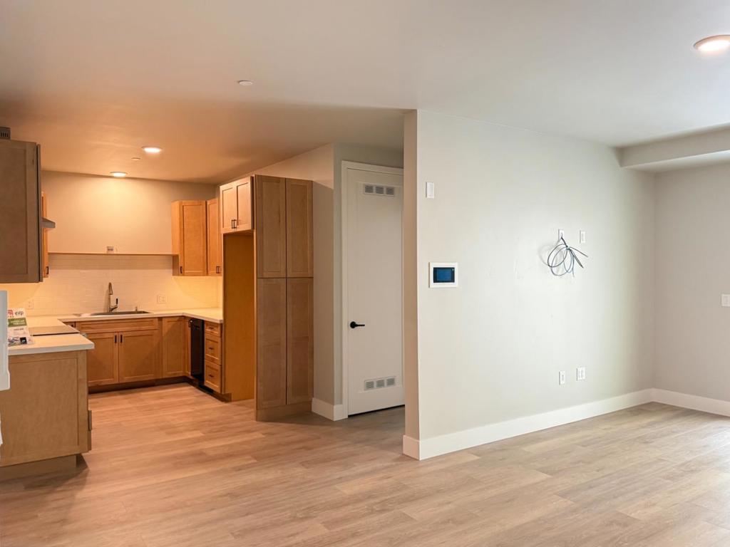 400 San Benito Street 308 Property Photo 2