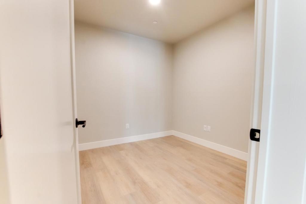400 San Benito Street 308 Property Photo 7
