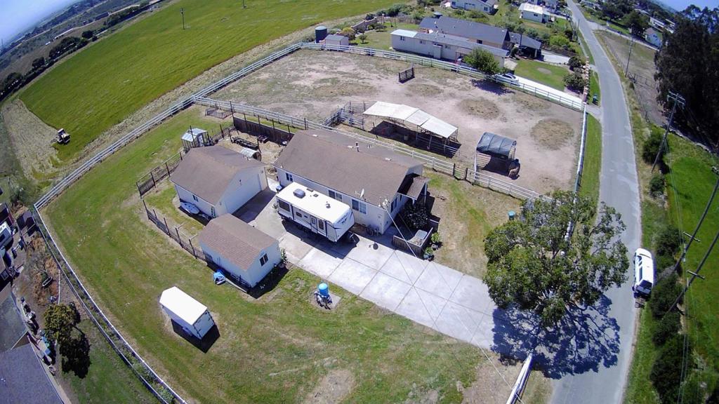 15570 Del Monte Farms Road Property Photo 2
