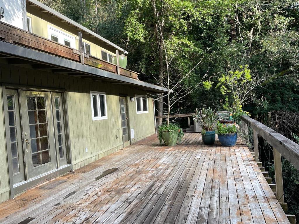 10188 Lake Boulevard Property Photo 3
