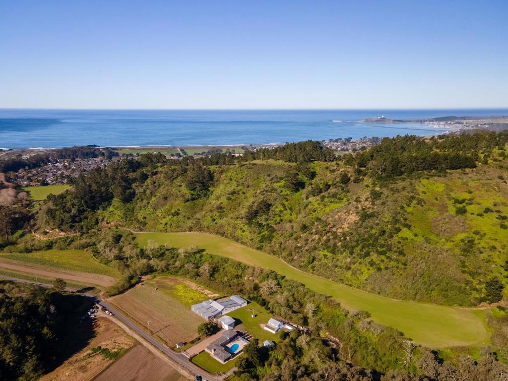 840 Frenchmans Creek Road Property Photo 1